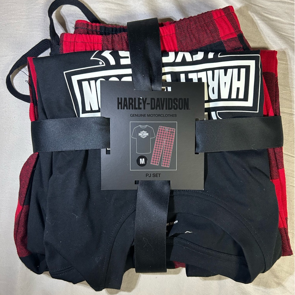 Harley Davidson women’s pajama set size Medium